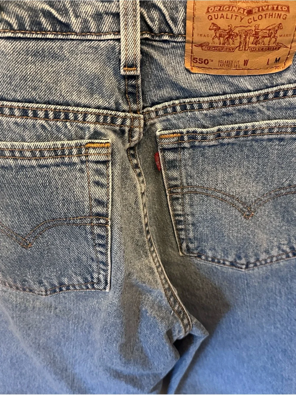 Levi's Relaxed Fit 550 Jeans size 11 medium